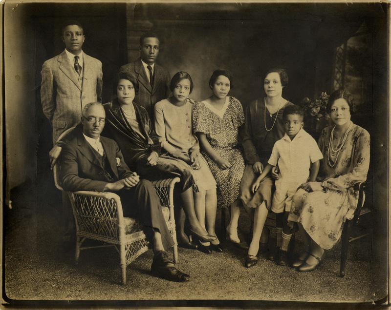 Henry and Bessie Ward Family Photo